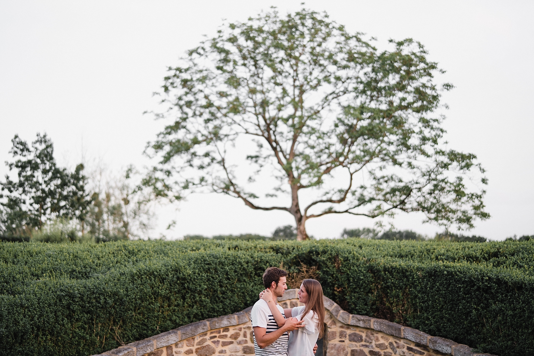 rustic couple shooting